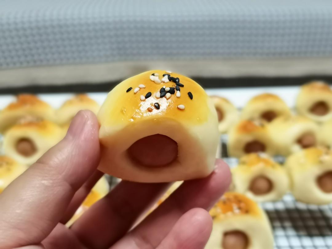免揉香肠小面包