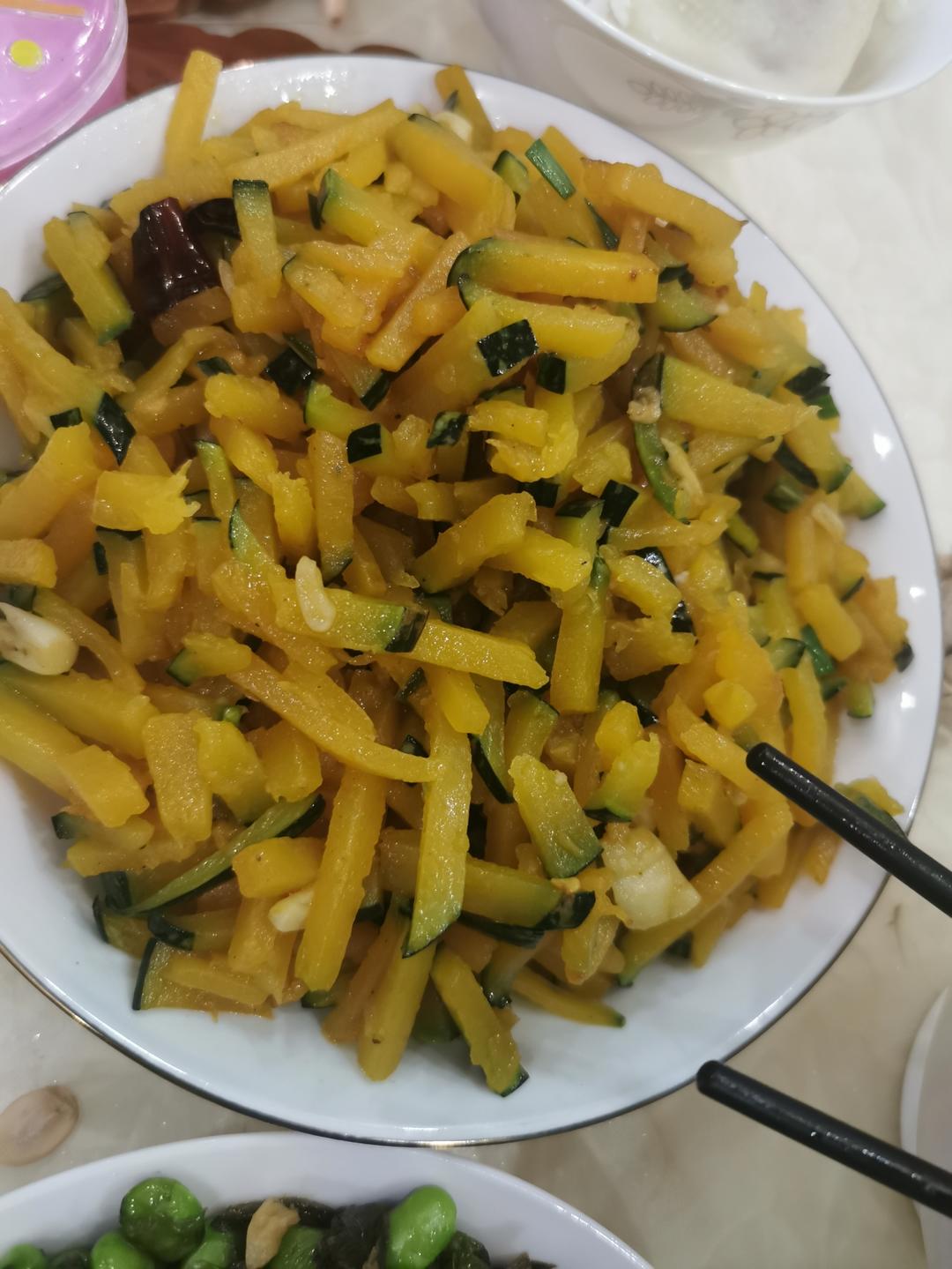 清炒南瓜丝