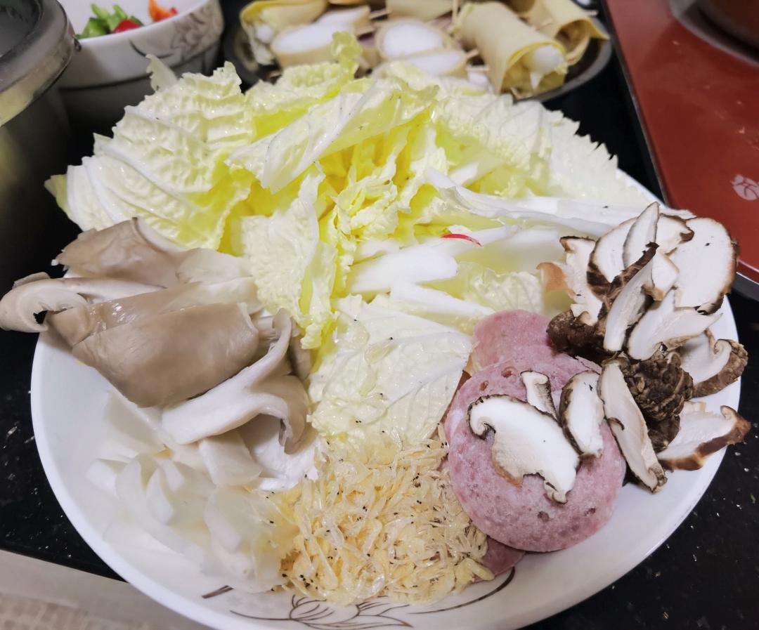 超简单家常菜-鲜美娃娃菜粉丝汤