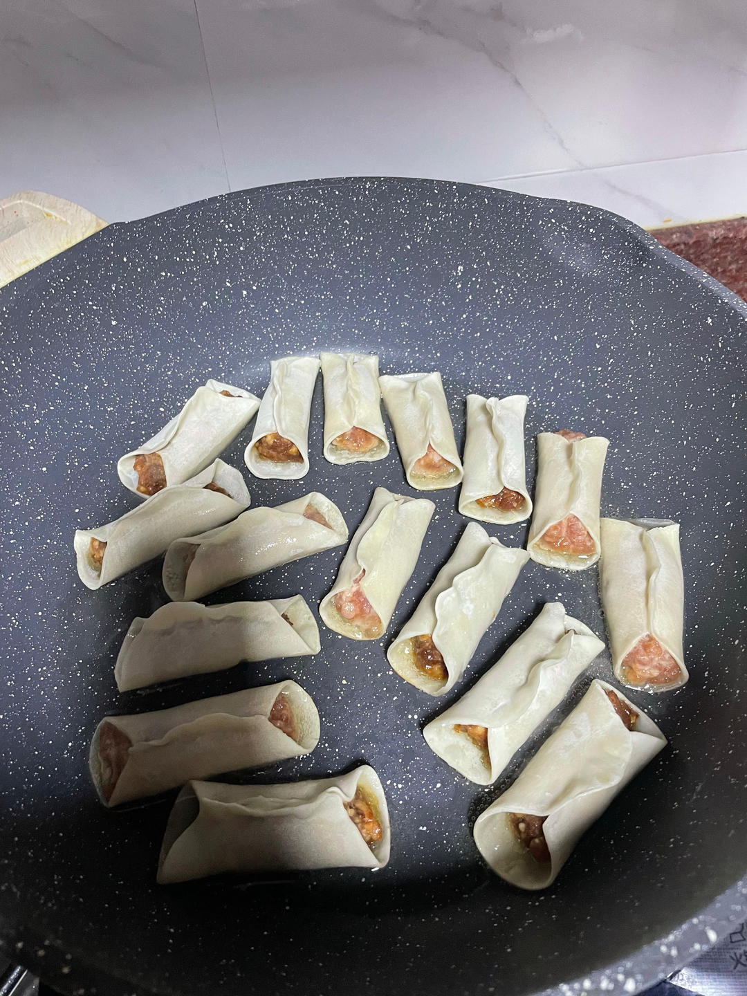 干裂的饺子皮边有救啦‼️做锅贴超合适