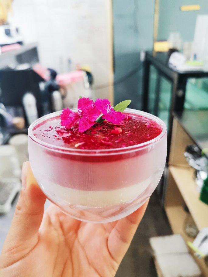 3款造型经典法式荔枝玫瑰覆盆子慕斯