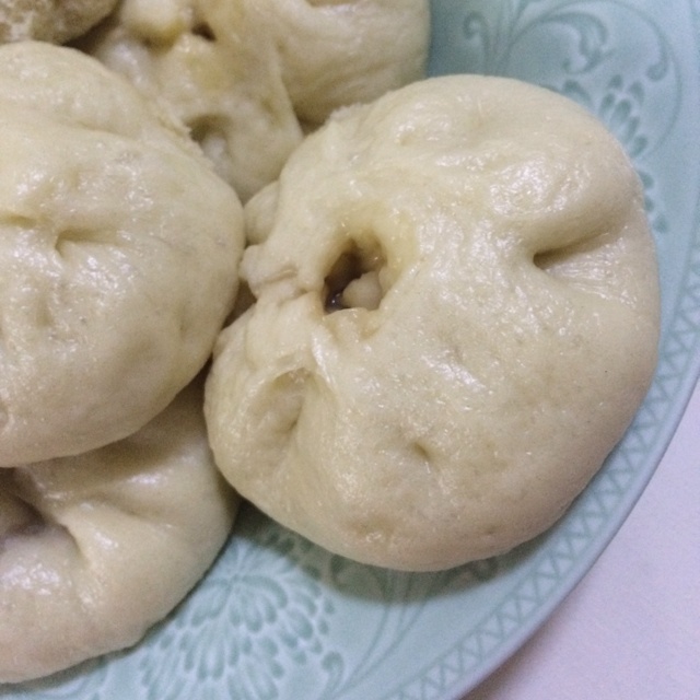 鲜美多汁的洋葱牛肉包子