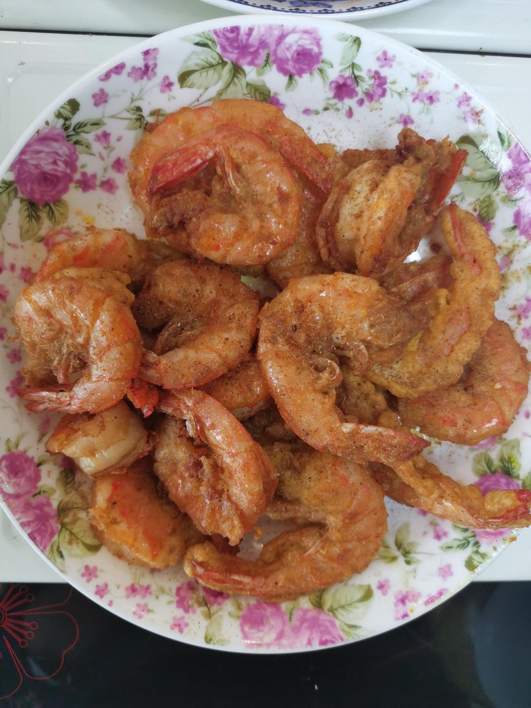 绝对不能错过！好吃到舔盘的椒盐大虾🦐