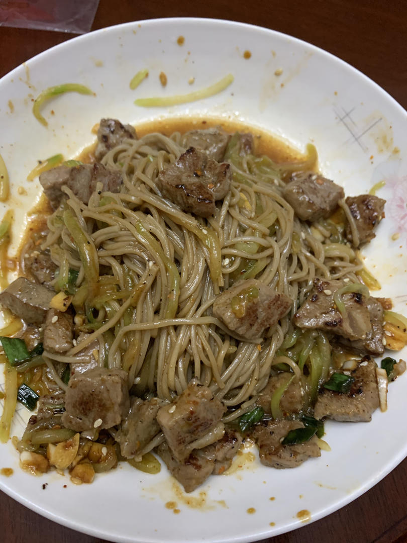 快手减脂餐❗️爆好吃的凉拌鸡丝荞麦面