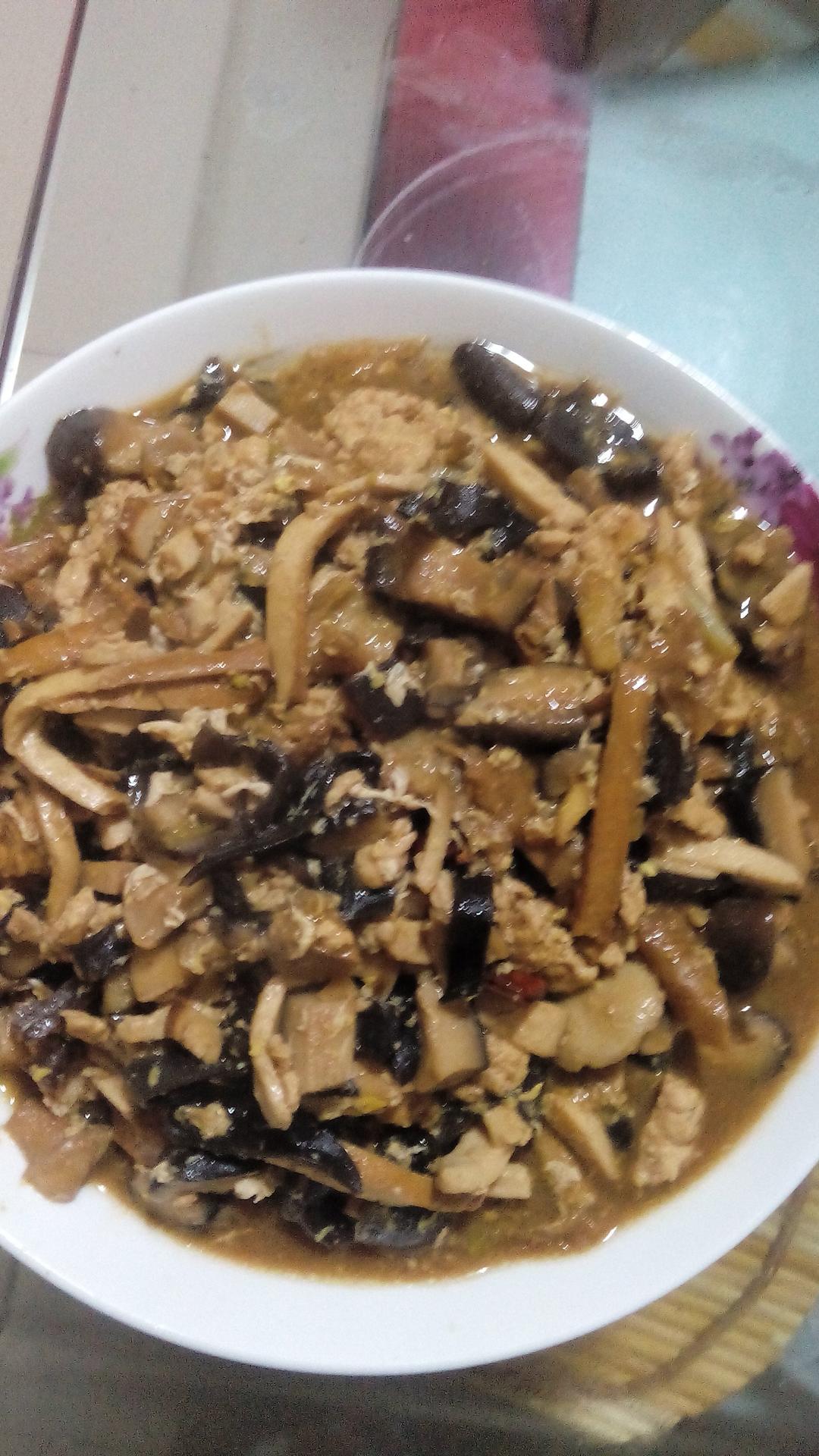 面条特色卤的做法