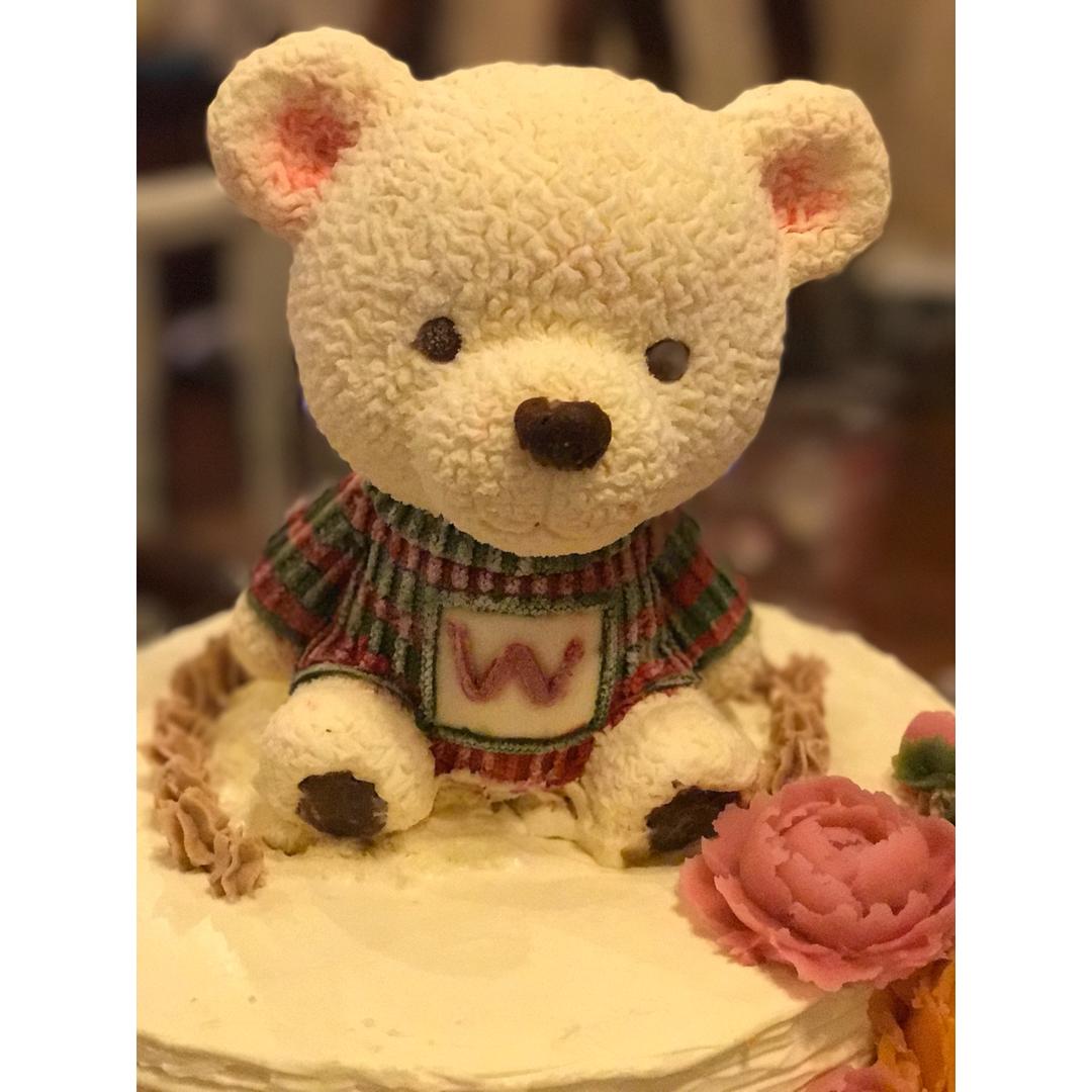 游在云里的鱼_3w2z做的安安4岁生日立体熊蛋糕