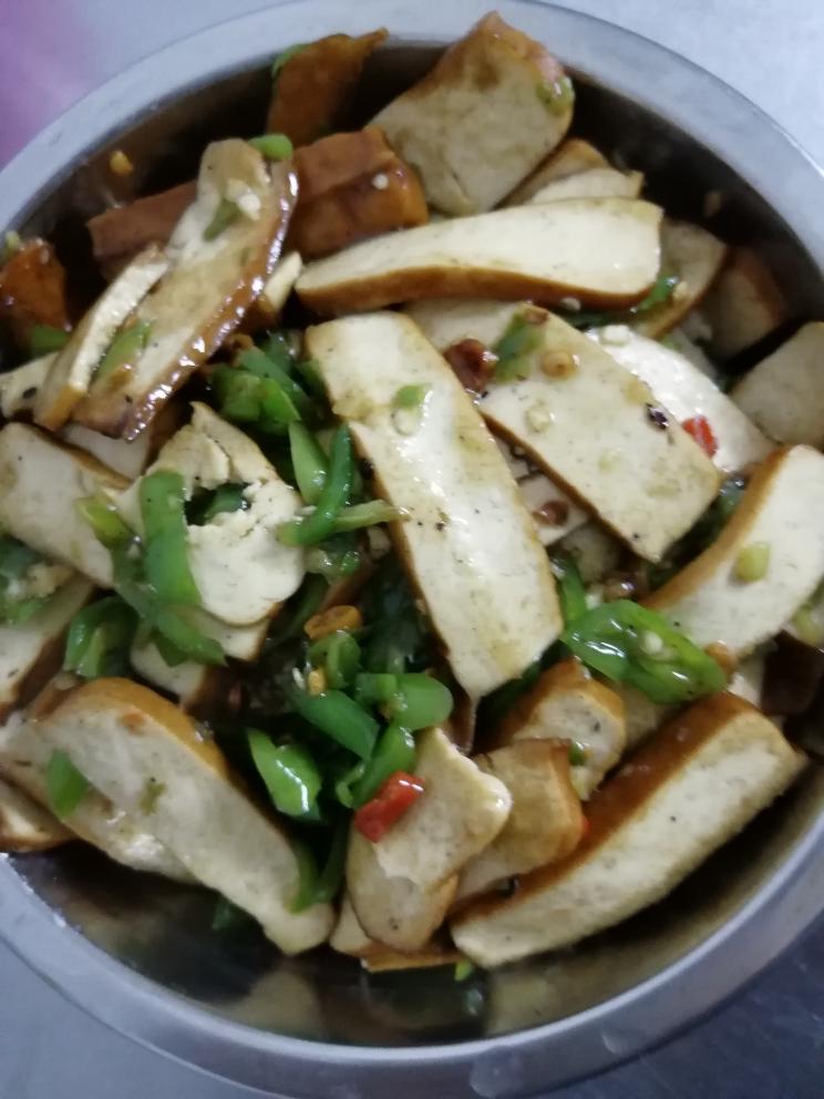 青椒炒豆干