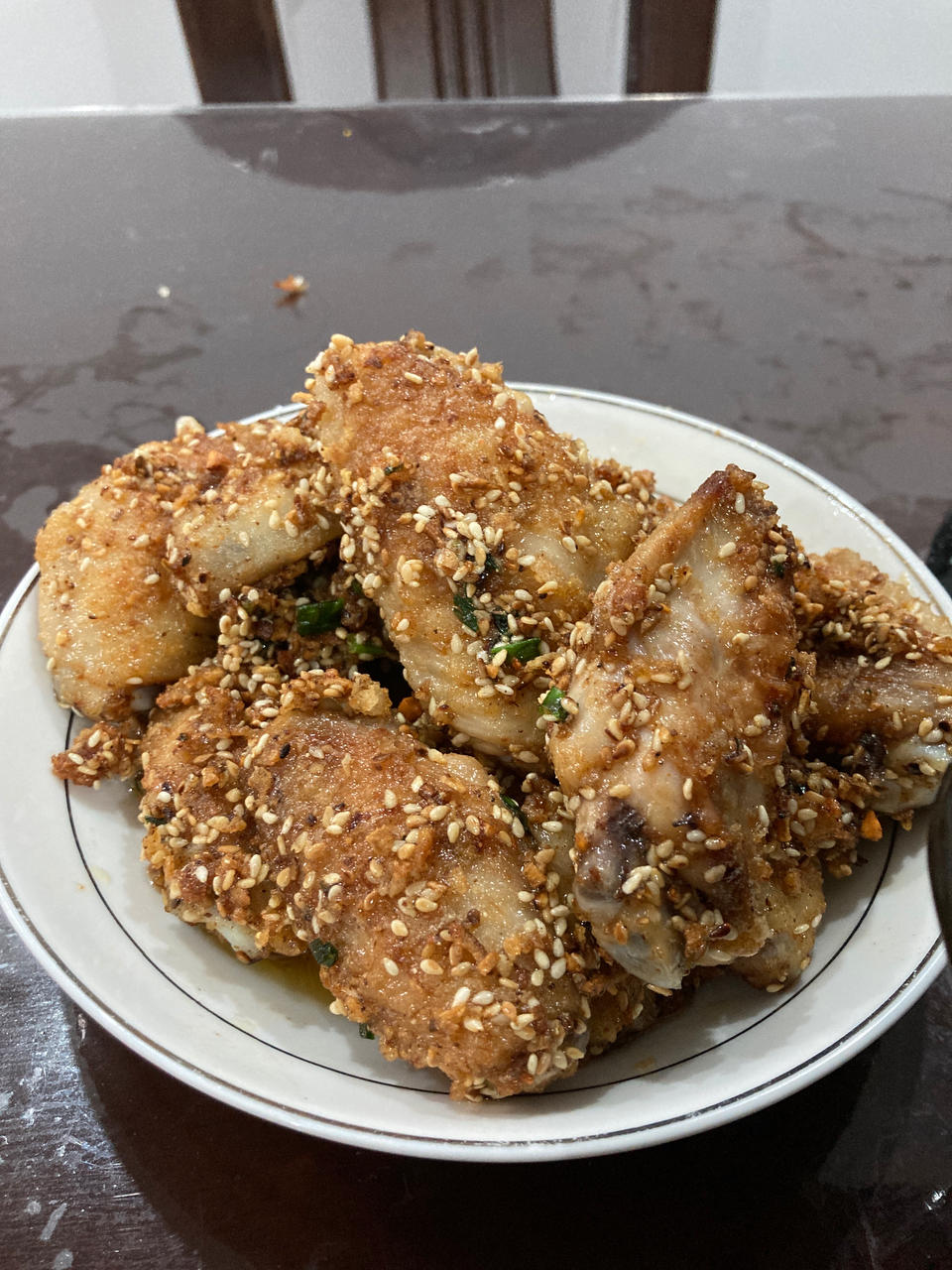 ㊙️外酥里嫩❗️好吃到舔手指的香辣脆皮鸡翅