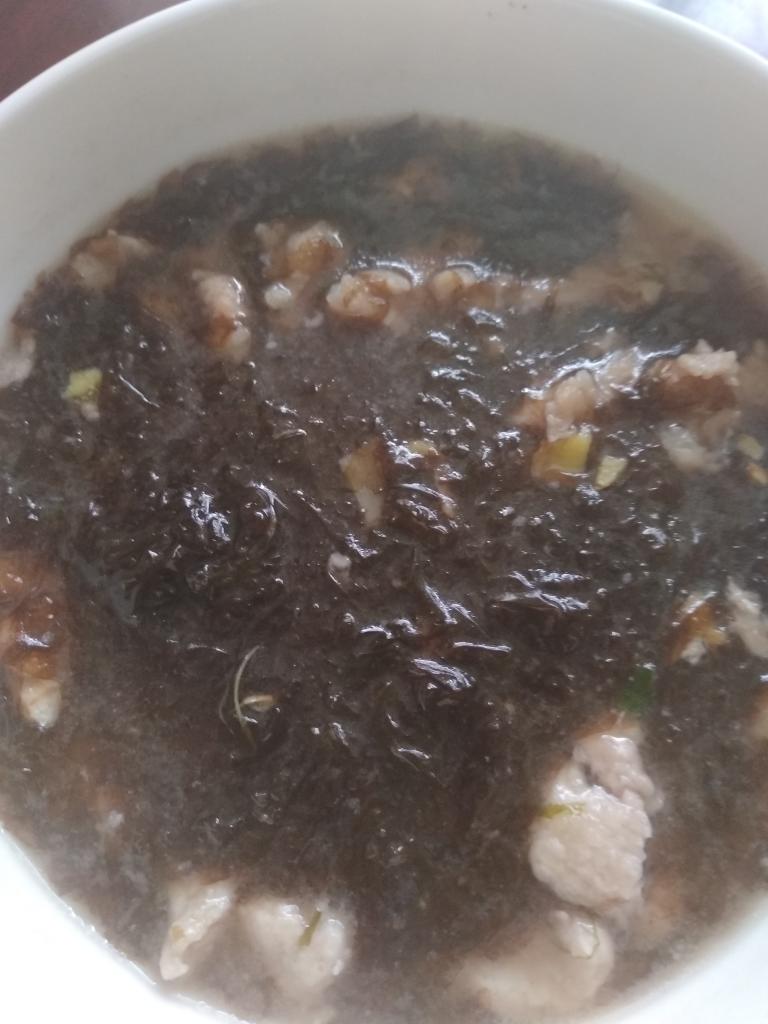 3人做过这道菜铃之屋用料1.主材紫菜张瘦肉地瓜粉2.