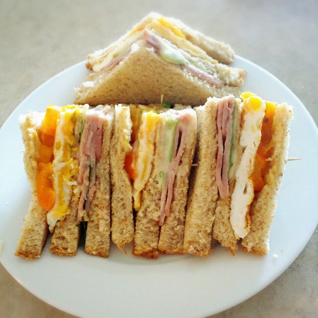 公司三明治 Club Sandwich