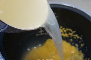 营养师推荐：海参小米粥的做法 步骤4