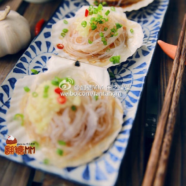 蒜茸粉丝蒸扇贝