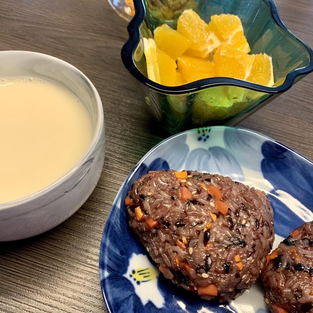 快手早餐 日式肉松烤饭团