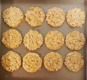 无需模具的白色恋人饼干胚、蛋白薄脆和可可薄脆、杏仁瓦片/芝麻核桃瓦片——饼干糖果系列（九）的做法 步骤10