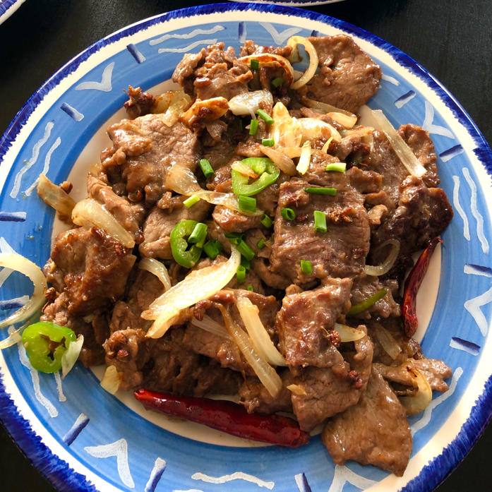 【小高姐】青椒牛肉 如何炒出嫩滑的牛肉