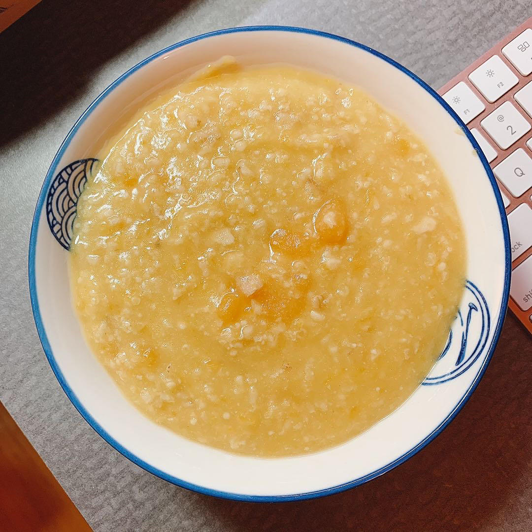 南瓜小米粥(人见人爱版)