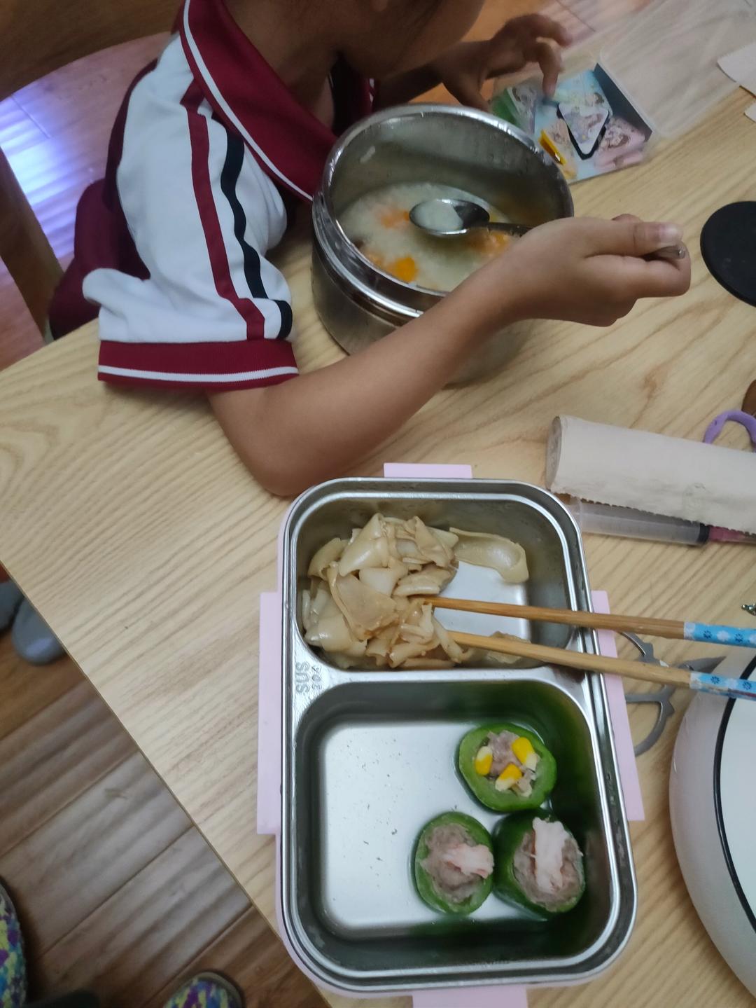 超级清脆鲜美的丝瓜酿肉