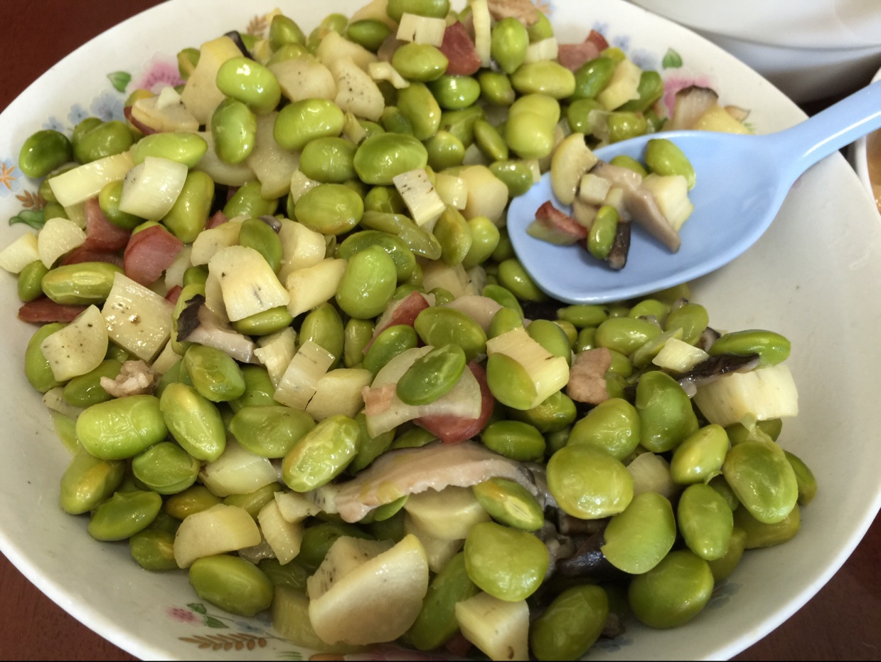 茭白香菇毛豆