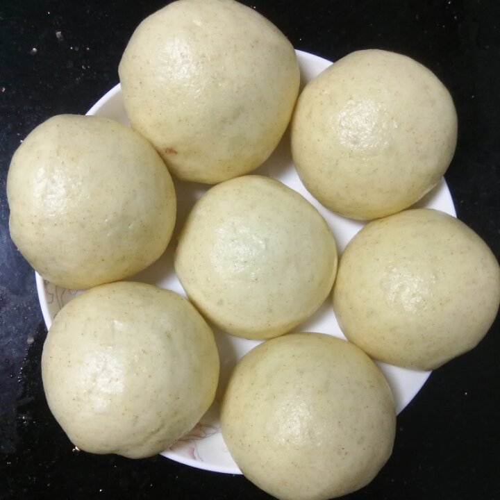 柳柳杨做的家常蒸包子(新手必学 超详 各式花卷馒头适用)