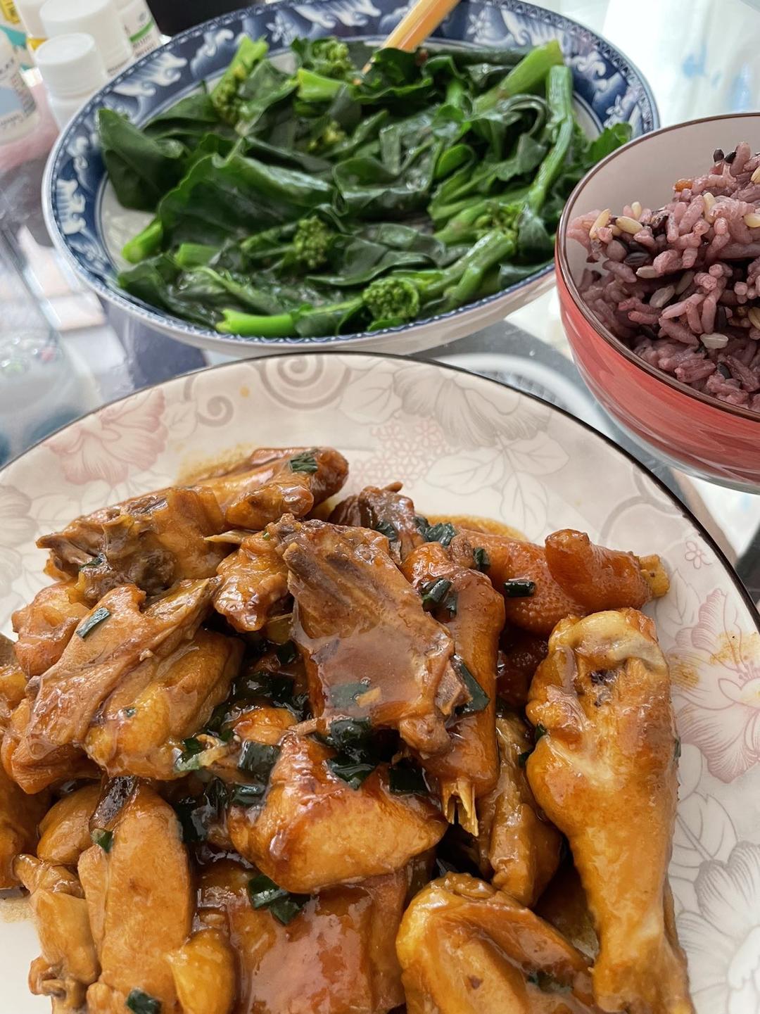 葱油焖鸡（葱香浓郁，下饭神器）