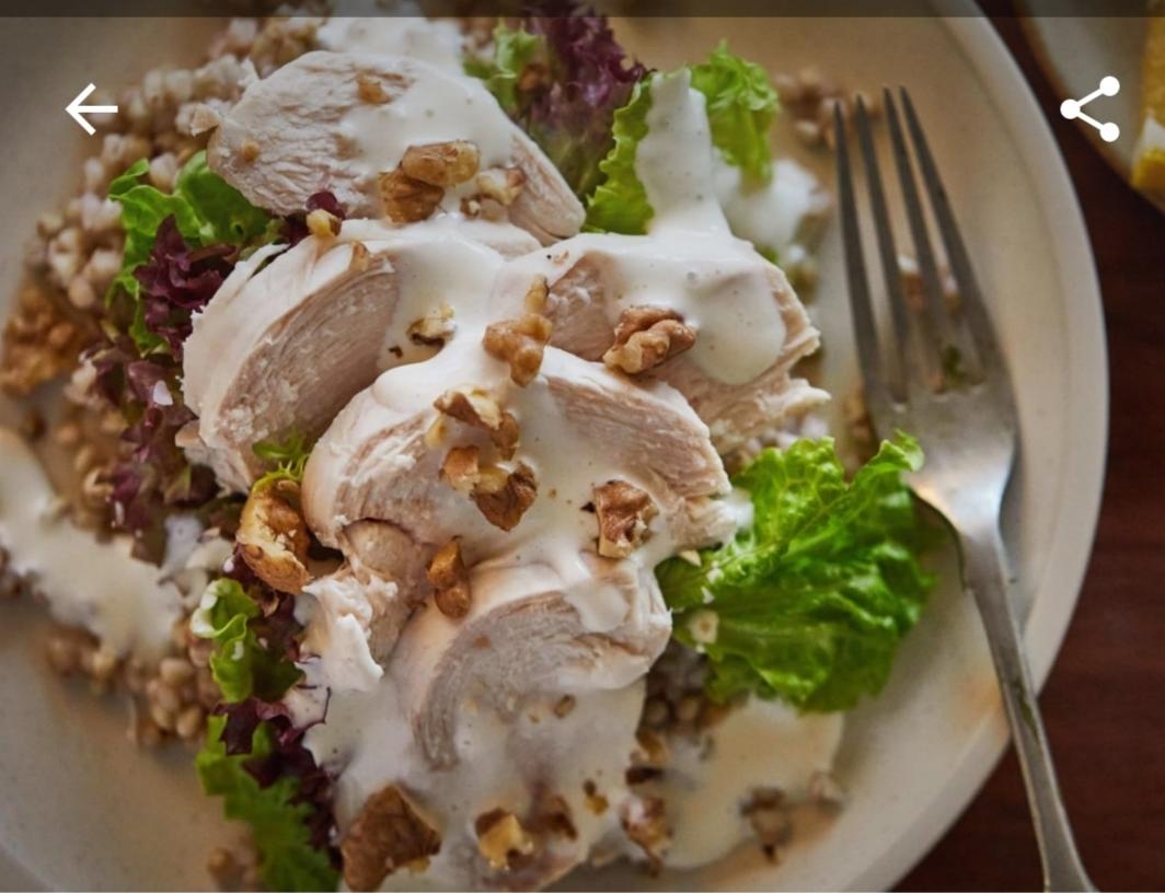 荞麦鸡胸核桃沙拉配蓝波奶酪汁(冬日暖锅料理)美善品小美食谱