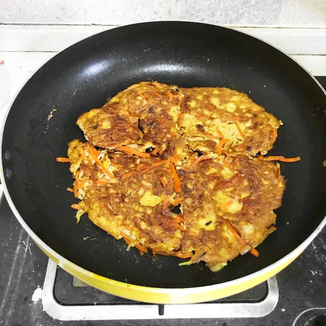 胡萝卜鸡蛋饼