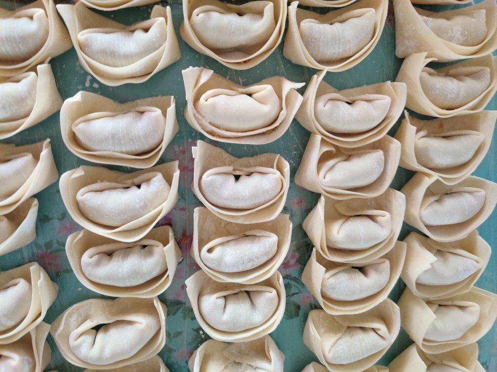 上海大馄饨包法