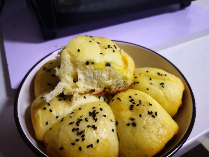 不用烤箱，用电饭锅就能做出蔓越莓面包