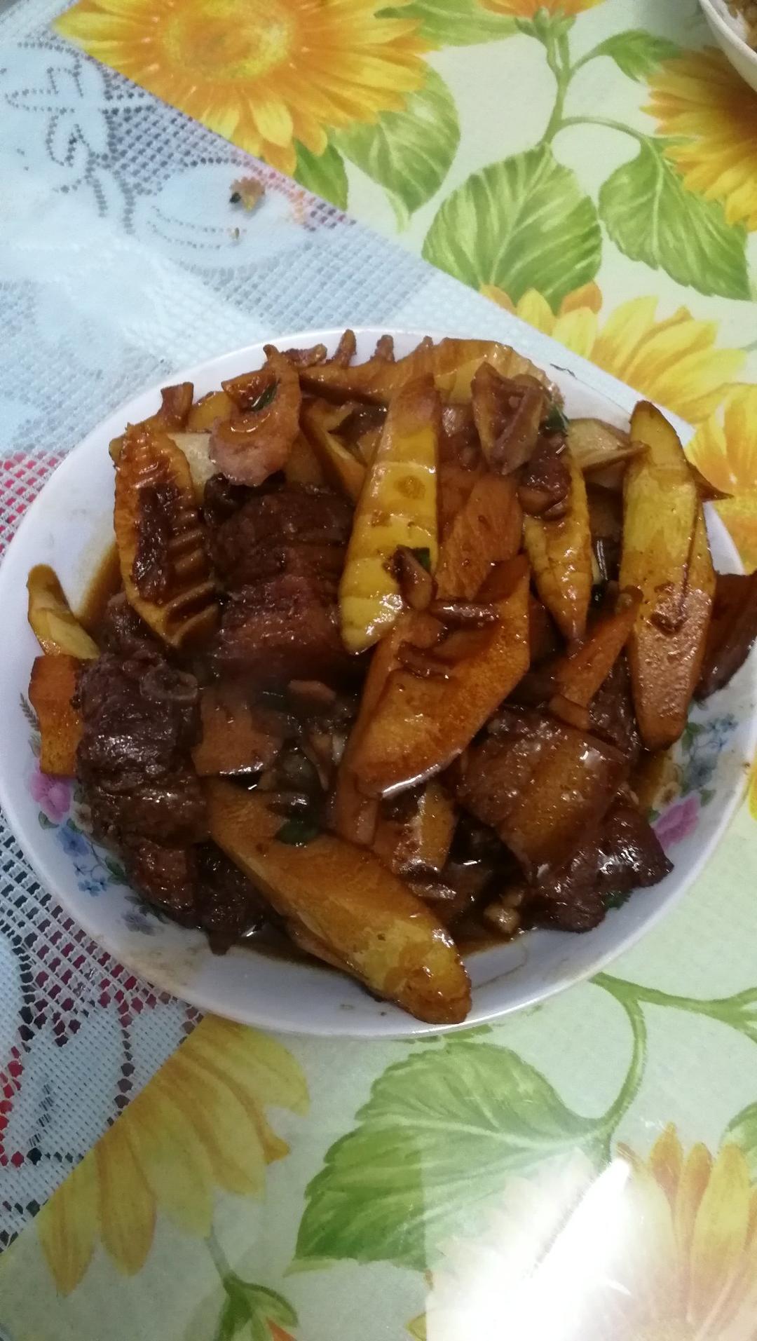 零失败红烧肉烧笋