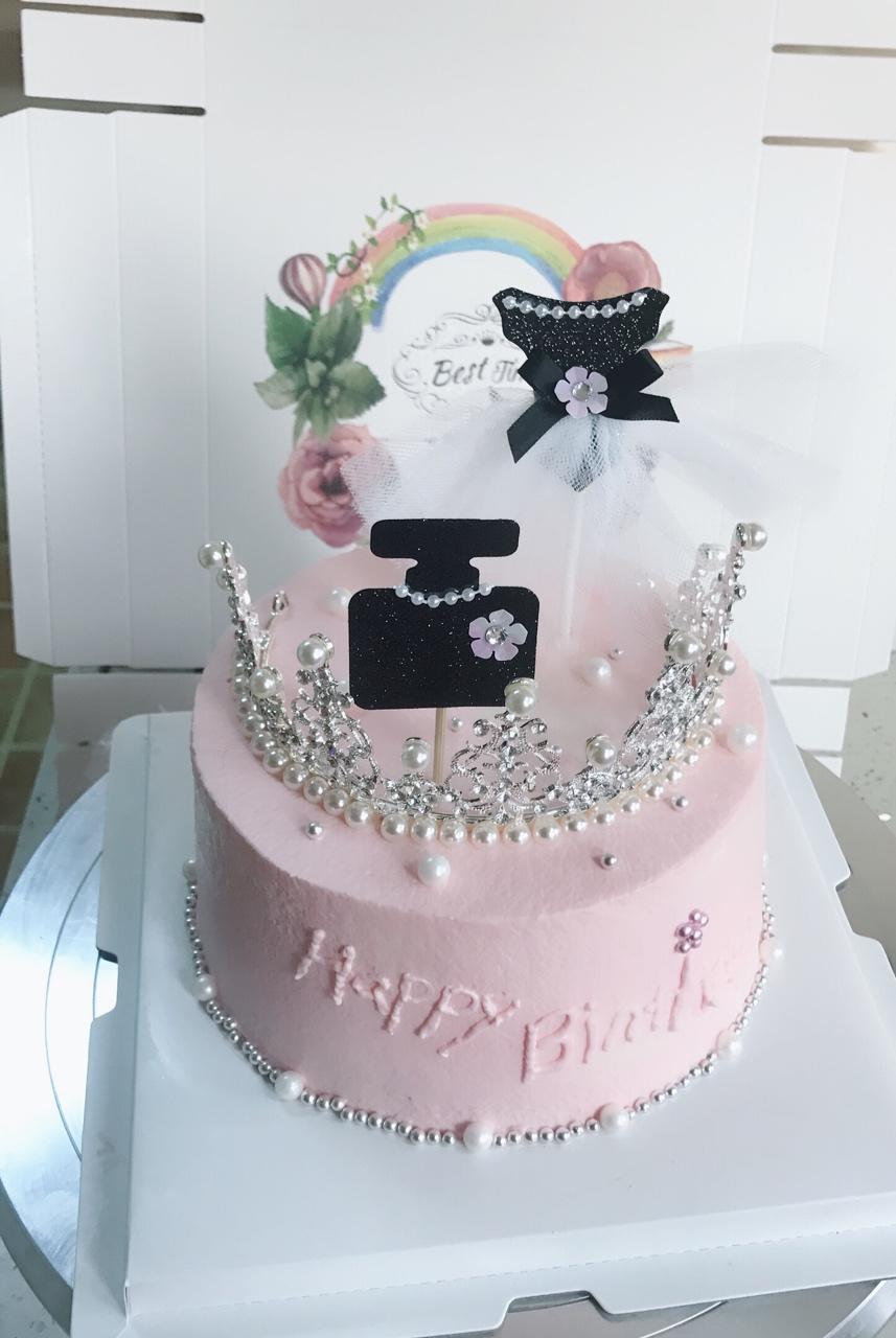 MyQueen主题皇冠蛋糕