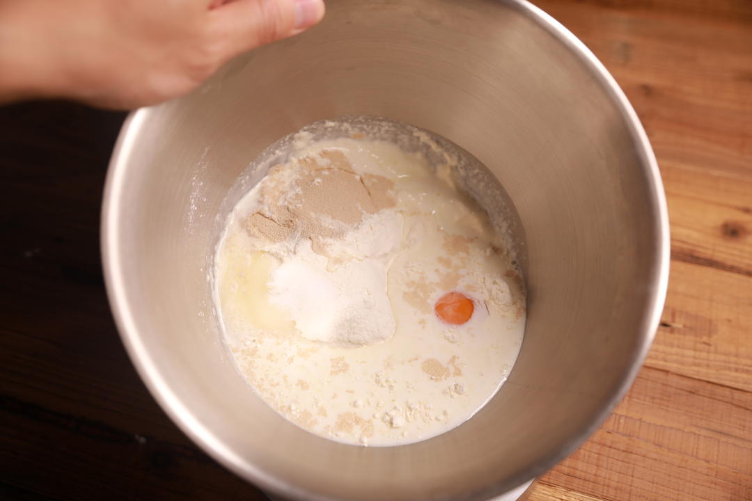 纯奶手撕吐司的做法 步骤1