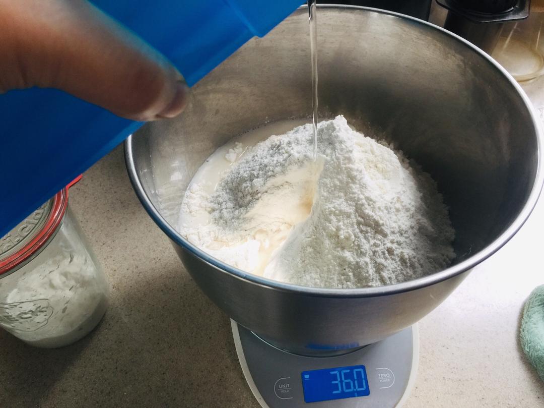 纯奶手撕吐司的做法 步骤1