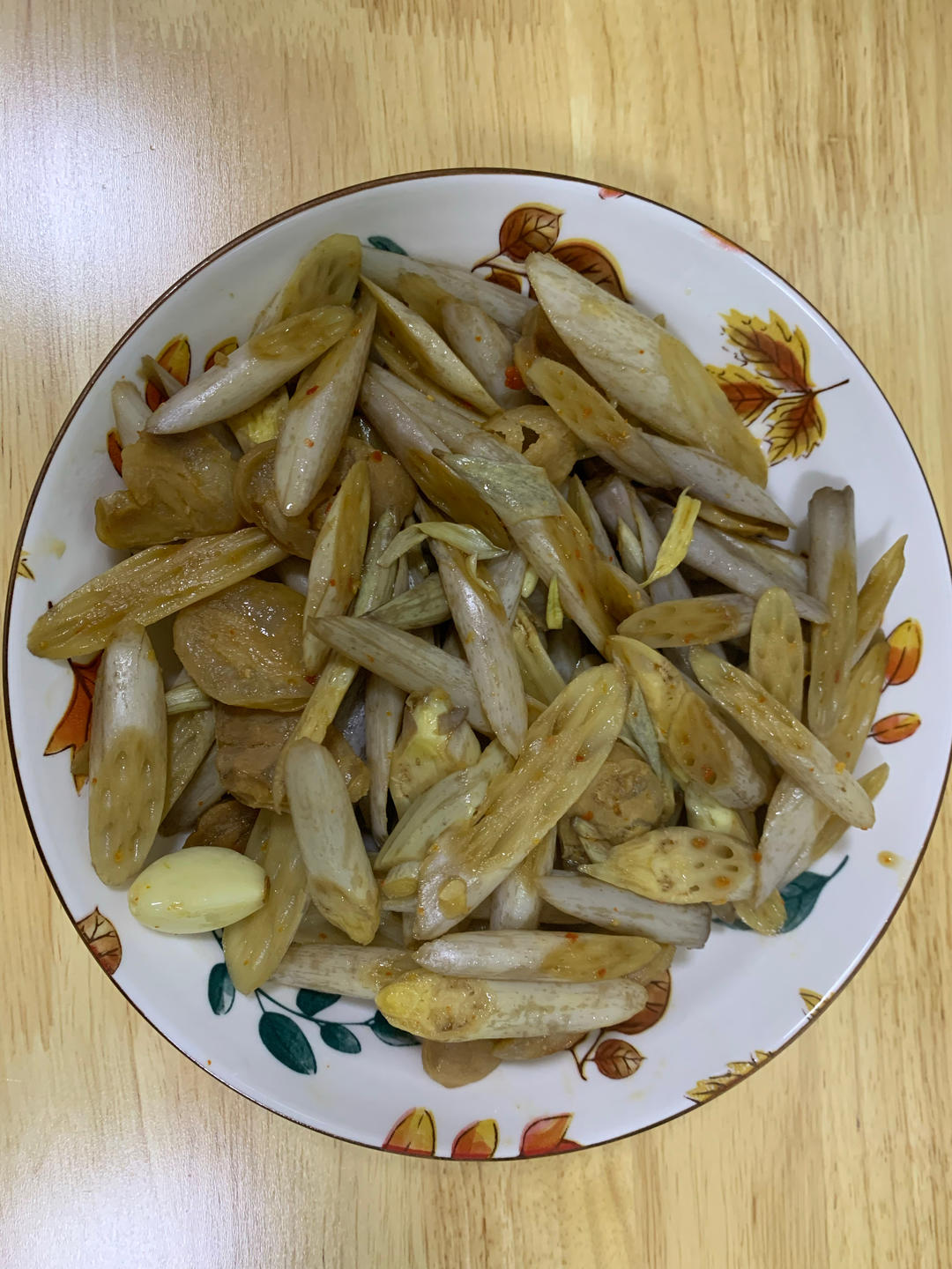 能干掉几碗饭的酸辣藕带炒肉丝