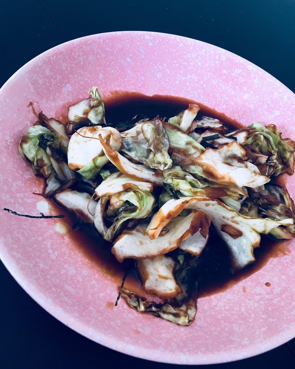 阿婆手撕包菜