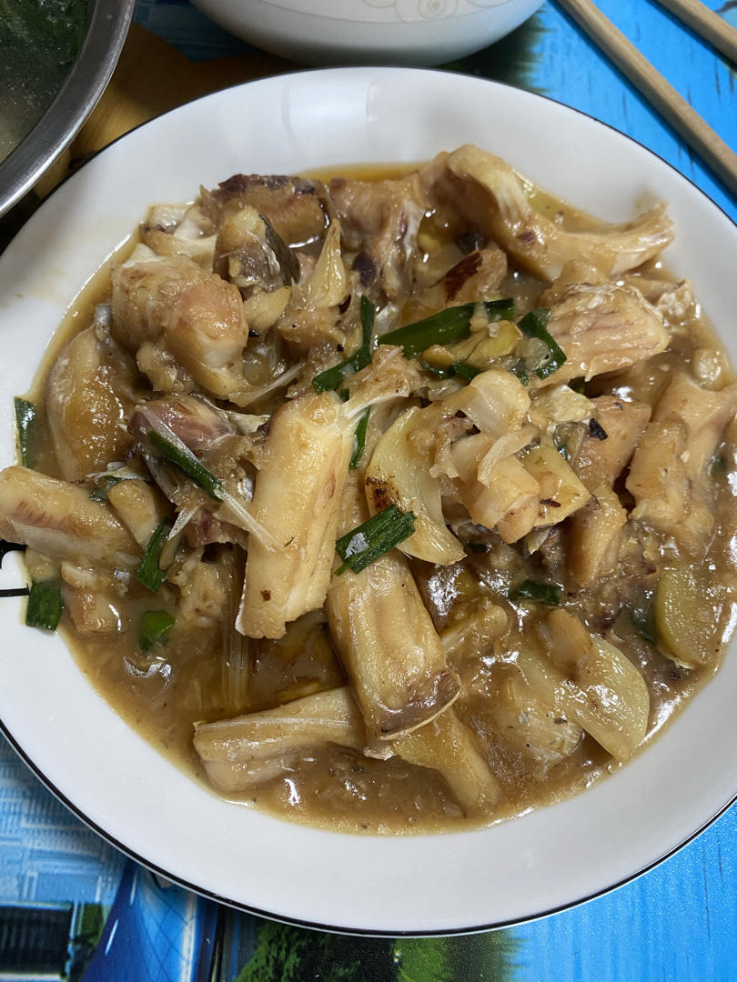 香焖草鱼腩