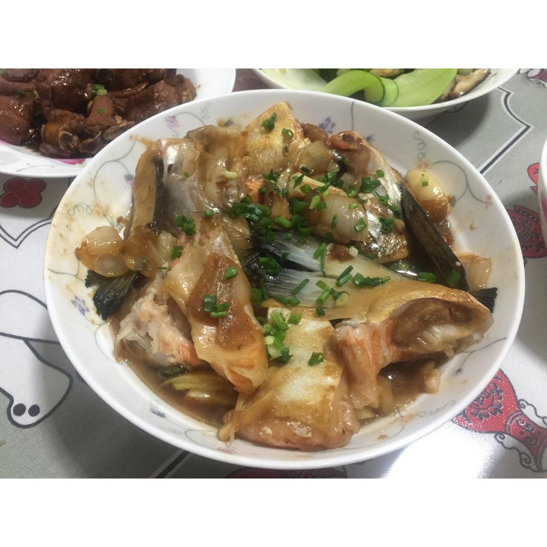 《中餐厅》张亮的焗三文鱼头