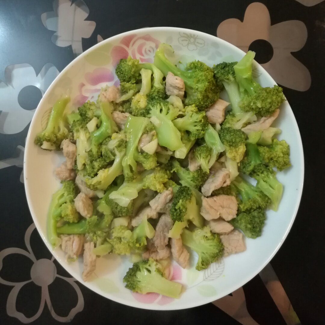 西兰花炒肉片
