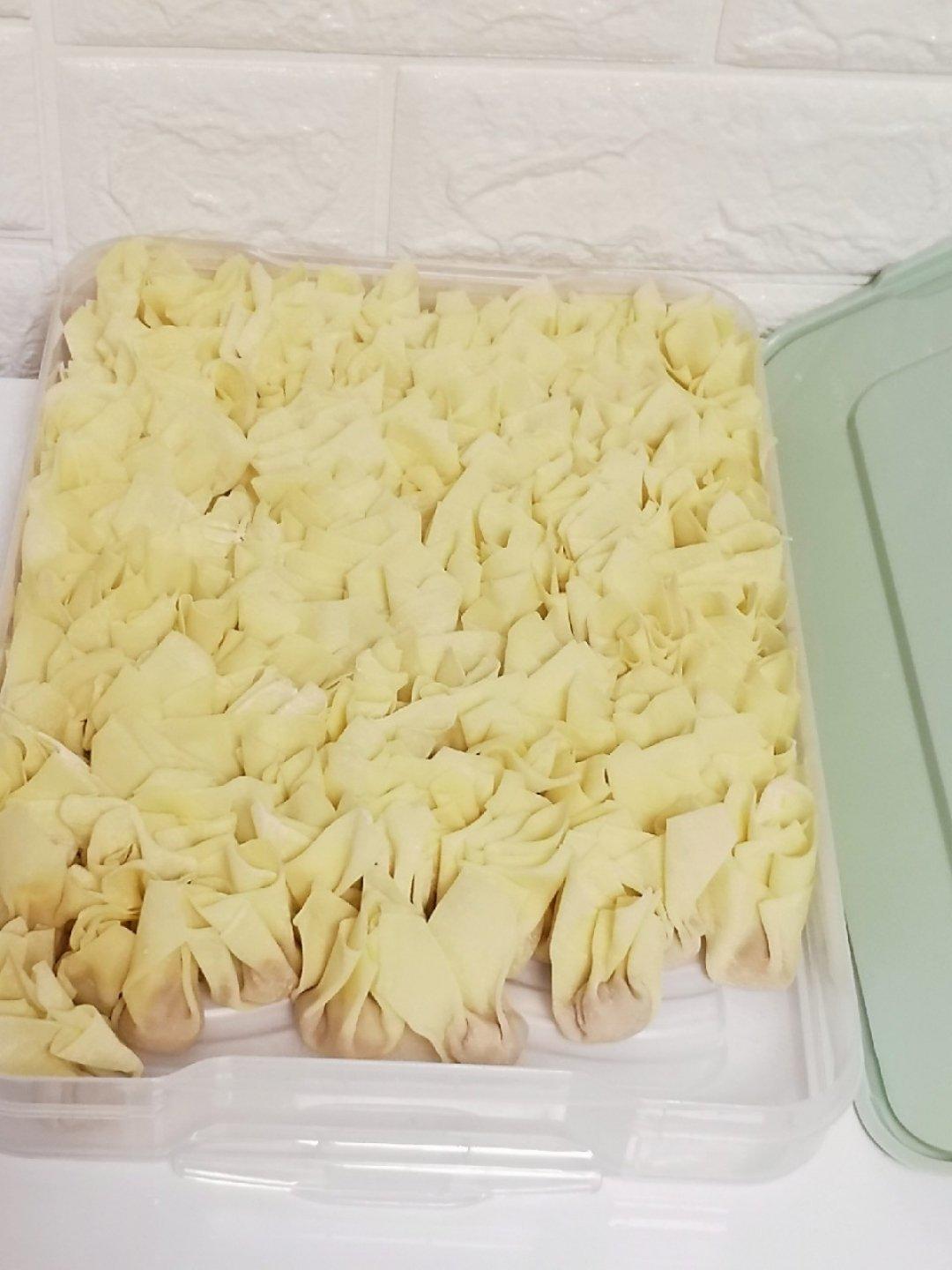 包小馄饨