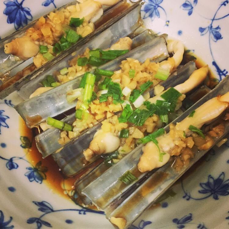 蒜蓉蒸竹蛏