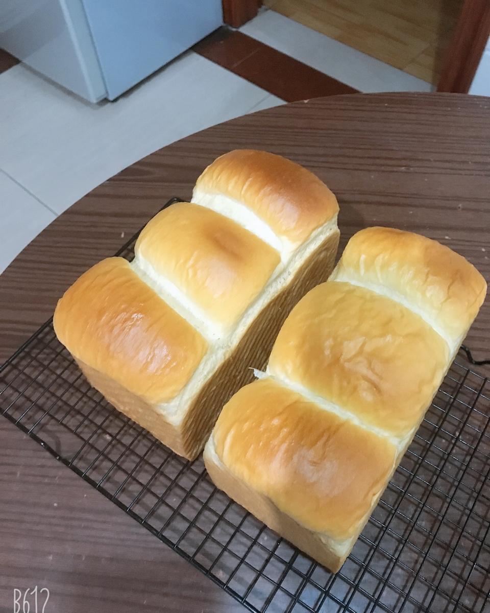 椰奶吐司