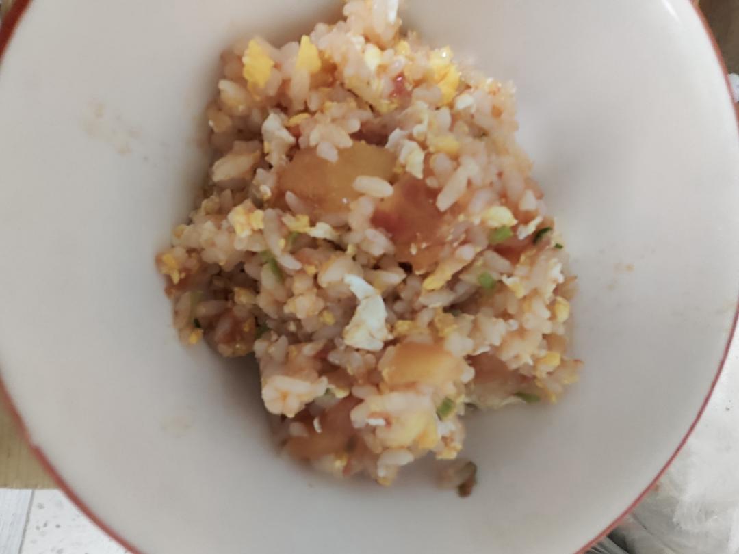 西红柿鸡蛋蛋炒饭的做法