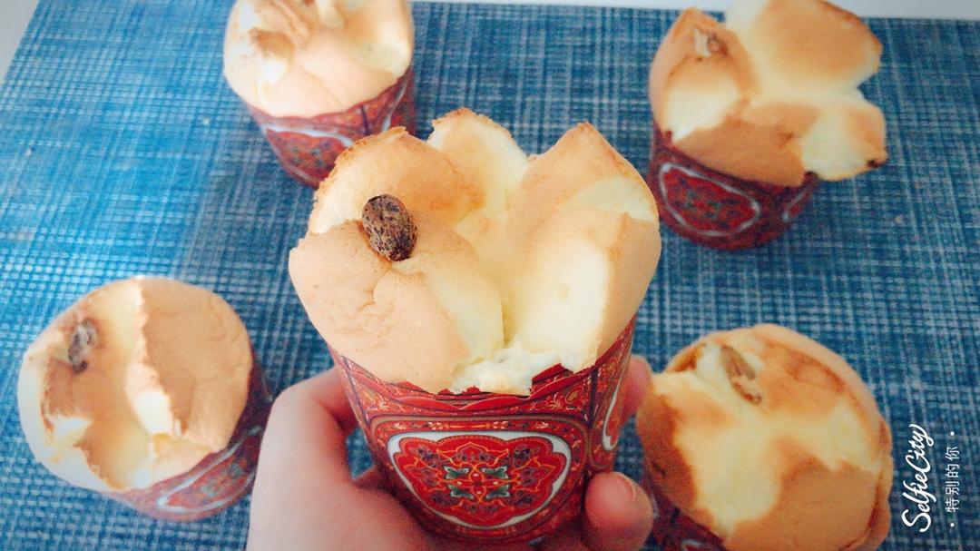 软绵绵戚风纸杯蛋糕