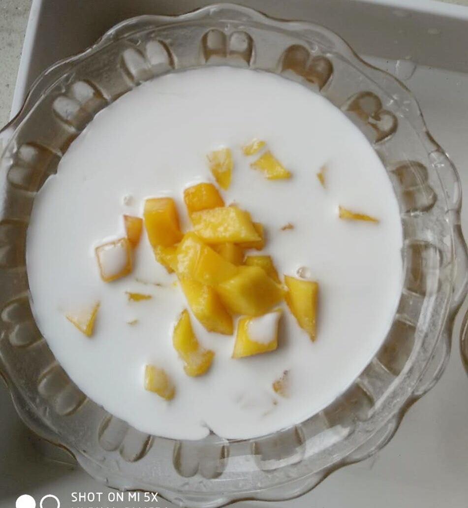 芒果椰汁西米露