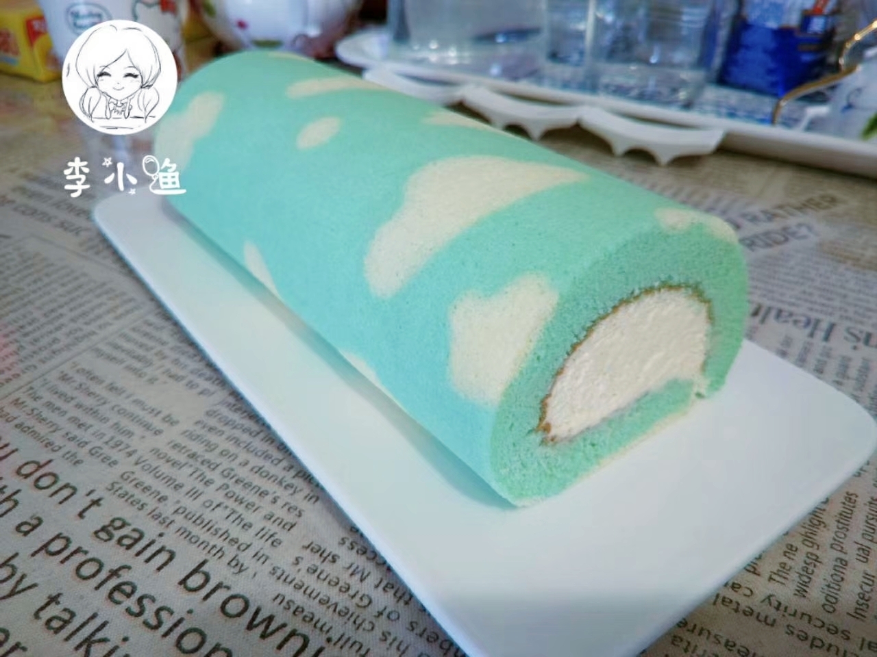 蓝天白云蛋糕卷