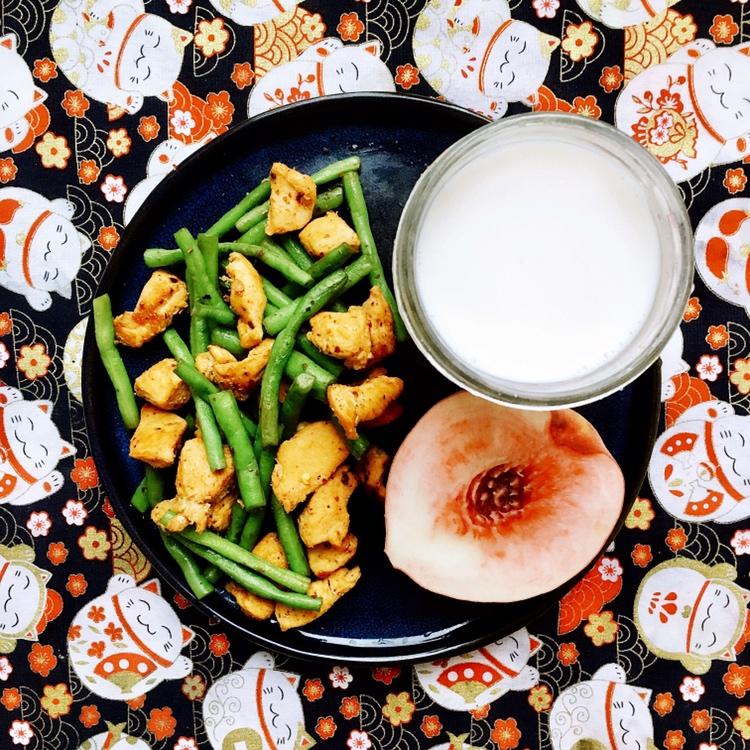 香煎孜然鸡胸肉