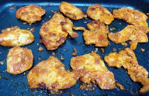 无油版韩式蒜香煎鸡胸肉（减肥大餐）的做法 步骤6