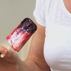 酸奶浆果 莓果popsicles（雪糕/冰棒）『译』的做法 步骤18