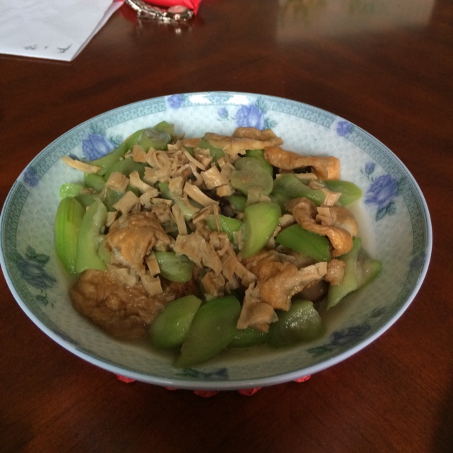 丝瓜毛豆烧油面筋