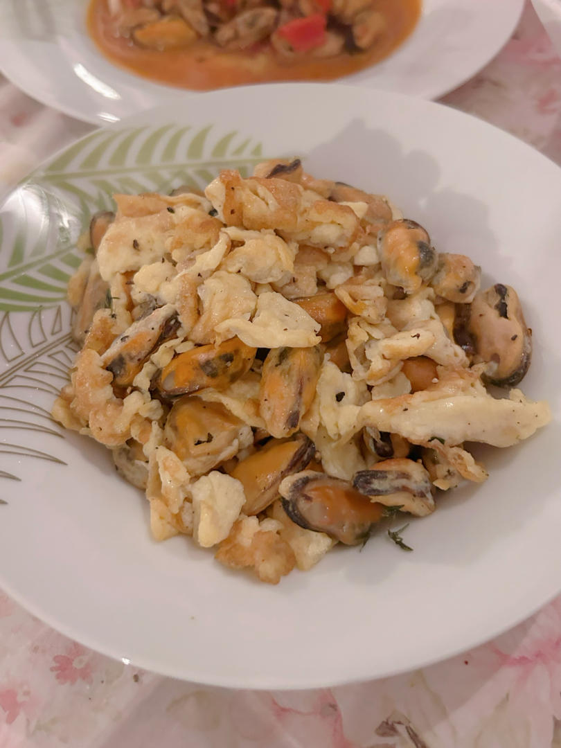 海鲜家常菜的首选——海虹炒蛋