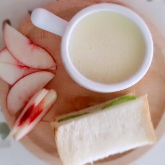 火腿芝士三明治